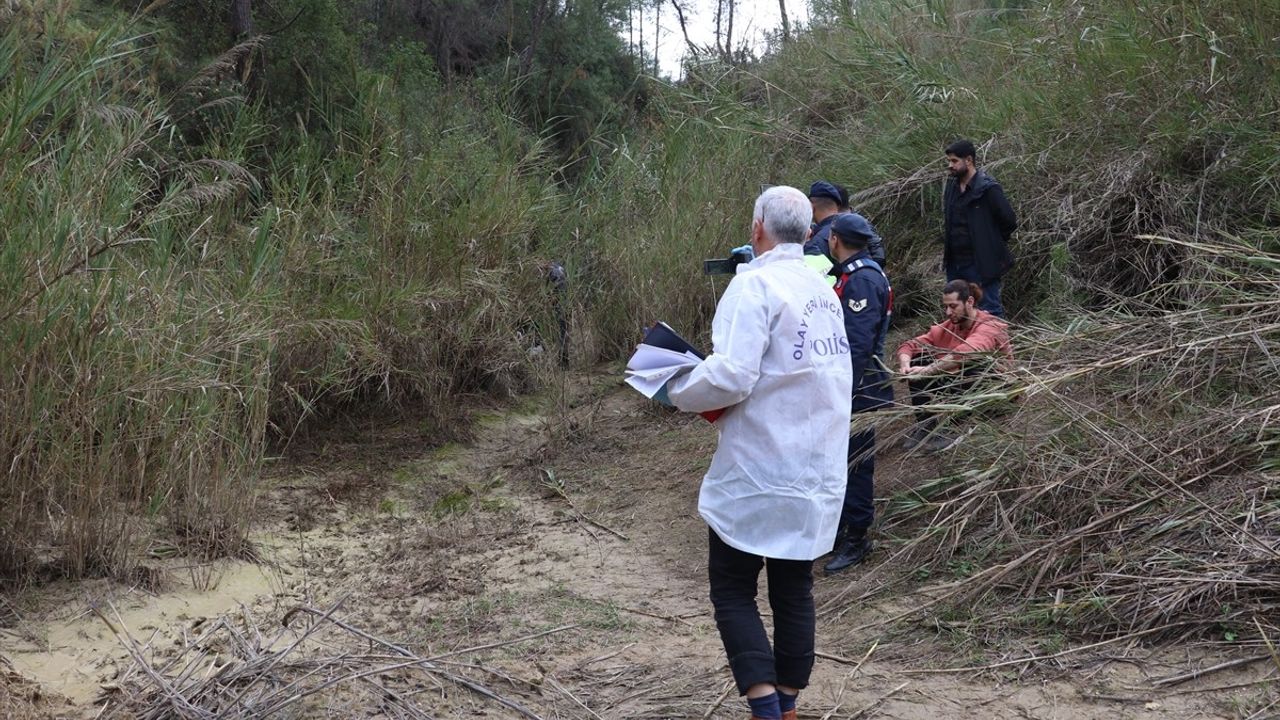 Adana ve Mersin'de Öldürülen 5 Kişinin Cenazesi Osmaniye'de Defnedildi