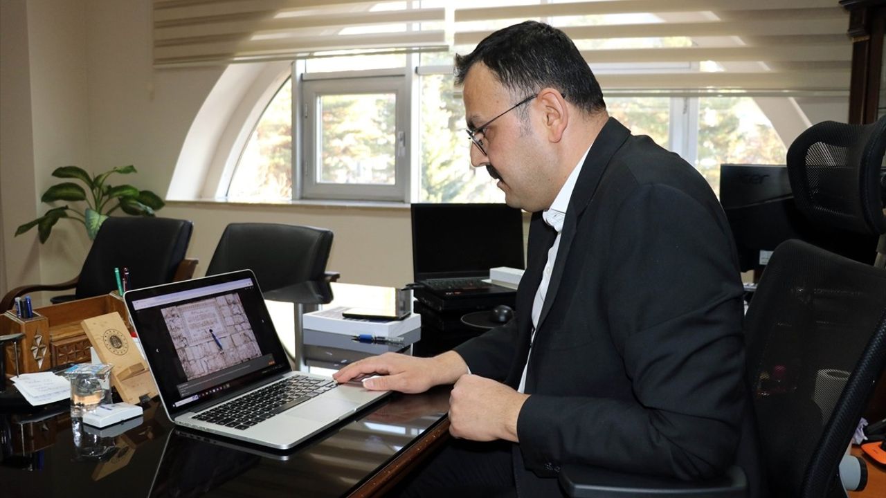 Amasya Cumhuriyet Başsavcısı Fatih Kocaman, Anadolu Ajansı 'Yılın Kareleri' Oylamasına Katıldı