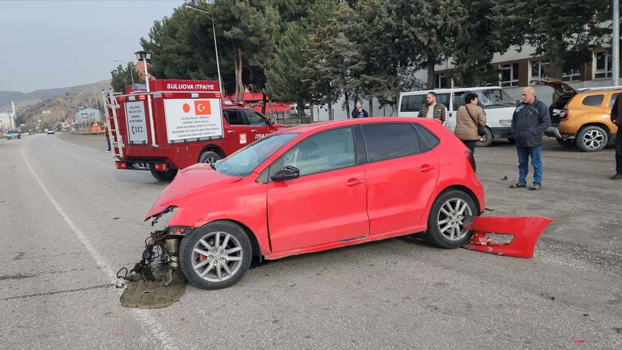 Amasya'da Trafik Kazası: 1'i Ağır 6 Yaralı