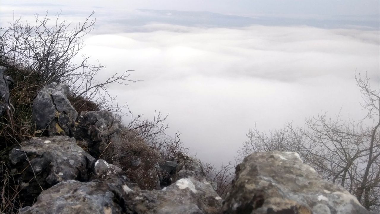 Amasya'da Yağmur Sonrası Büyüleyici Sis Manzaraları