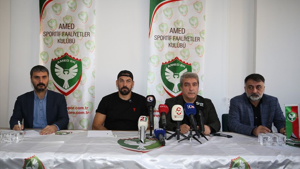 Amed Sportif Faaliyetler Kulübü Başkanı Burç Baysal, Cinsiyetçi Söylemlere Karşı Sert Duyuruda Bulundu