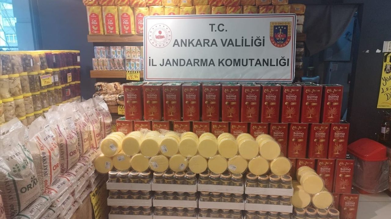 Ankara'da Kaçak Gıda Maddelerine Operasyon: Binlerce Litre Sahte Ürün Ele Geçirildi