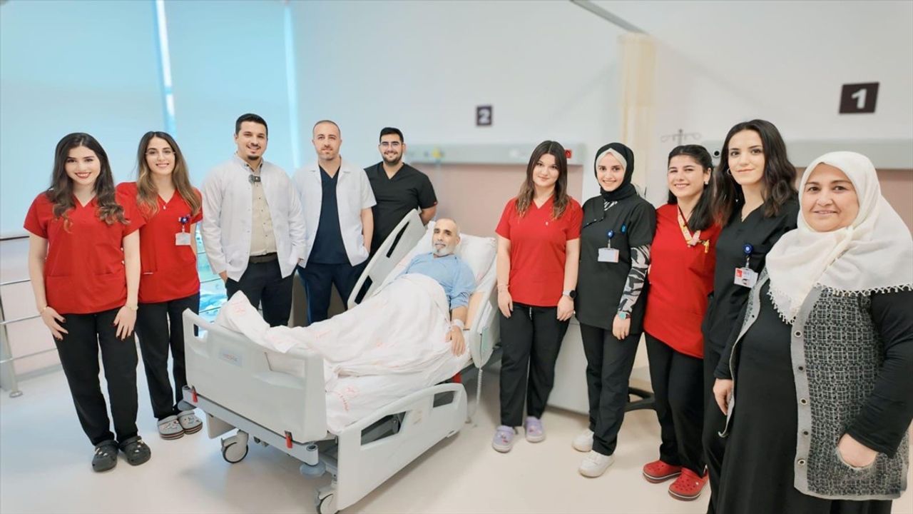 Antalya'da Kanser Hastasına Whipple Ameliyatı ile Yeni Bir Yaşam