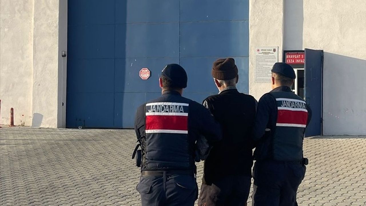 Antalya'da köpeklerin saldırısında ölen Havva Özen'in davasında, köpek sahibine hapis cezası