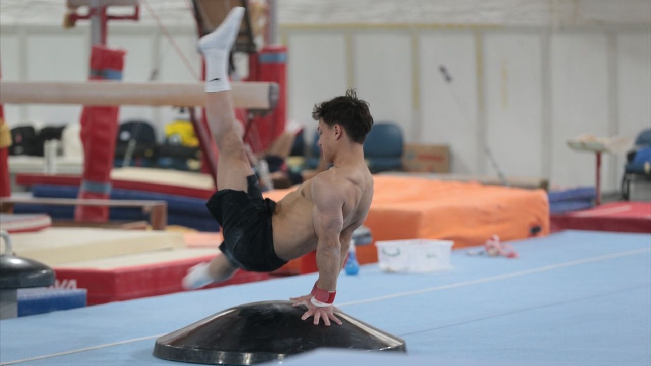 Artistik Cimnastik Erkek Milli Takımı, Dünya Kupası Hazırlıklarına Bolu'da Devam Ediyor