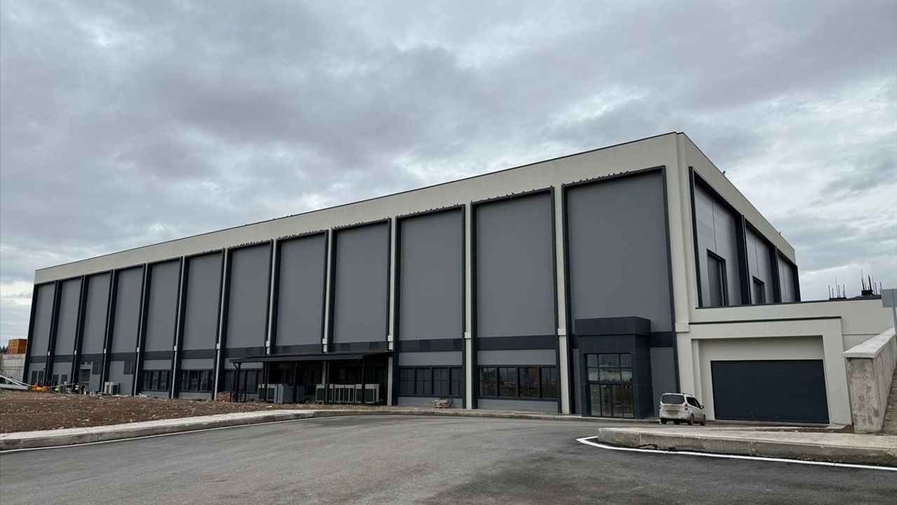 ASELSAN, 50 Milyon Dolar Yatırımla Yeni Radar Entegrasyon Merkezi'nde Üretime Başladı