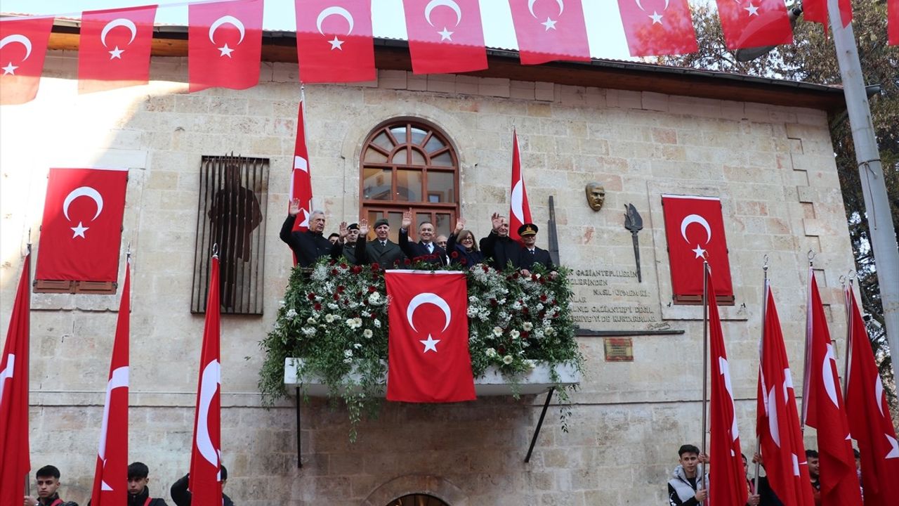 Atatürk'ün Gaziantep'e Gelişinin 92. Yıl Dönümü Kutlandı