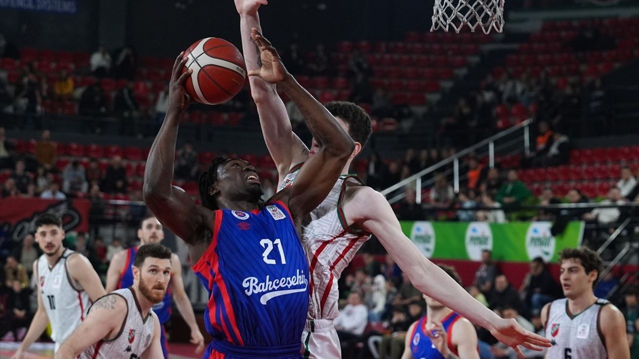 Bahçeşehir Koleji, Karşıyaka’yı 80-65 Yenerek Zafere Ulaştı