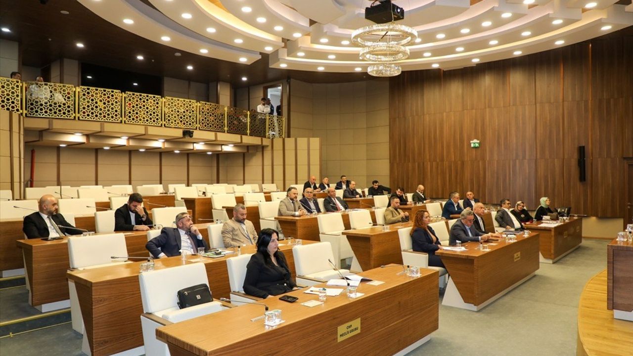 Beykoz Belediye Meclisi'nde Rüşvet İddiaları ve Soruşturmalar Tartışıldı