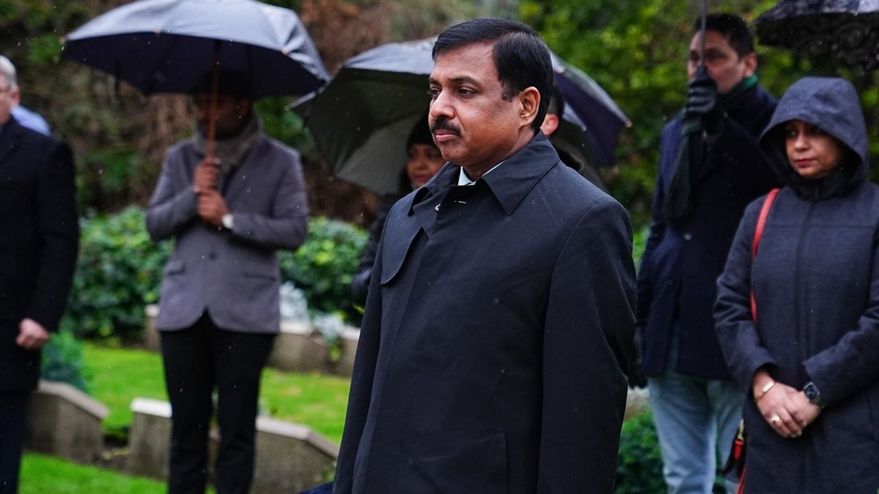 Birinci Dünya Savaşı'nda Hayatını Kaybeden Hint Askerler İstanbul'da Anıldı