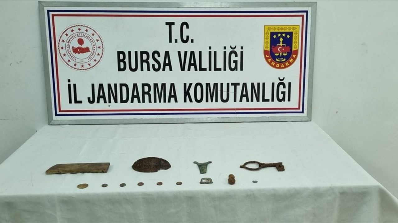 Bursa Orhangazi'de Kaçak Kazı Operasyonu: 7 Şüpheli Gözaltında