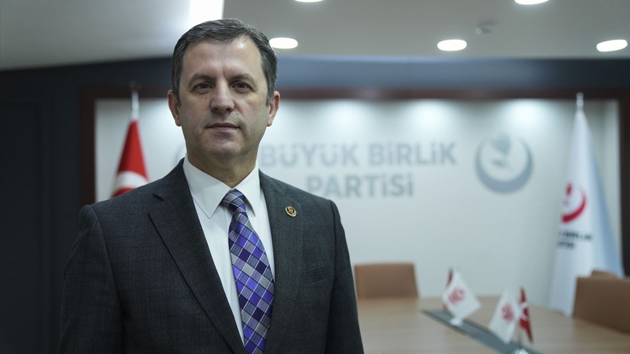 Büyük Birlik Partisi, 32. Kuruluş Yıl Dönümünü Kutluyor