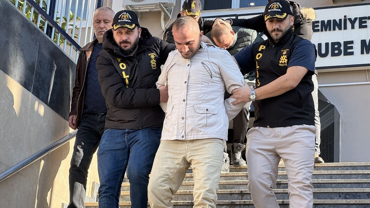 Çekmeköy'de Kilise Derneğine Kurşunlama Olayında İki Şüpheli Yakalandı