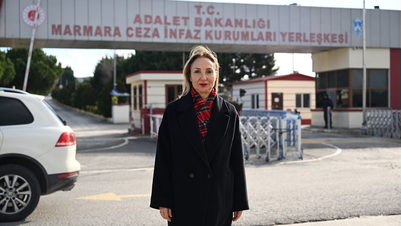 CHP Genel Başkan Yardımcısı Aylin Nazlıaka, Marmara Cezaevi'nde Tutukluları Ziyaret Etti