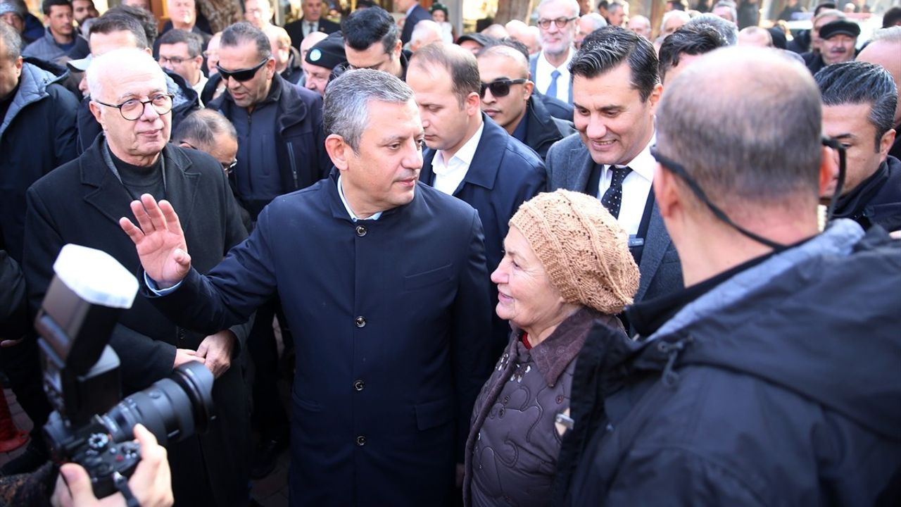 CHP Genel Başkanı Özgür Özel'den DEM Parti'nin İmralı Ziyaretine Dair Açıklamalar