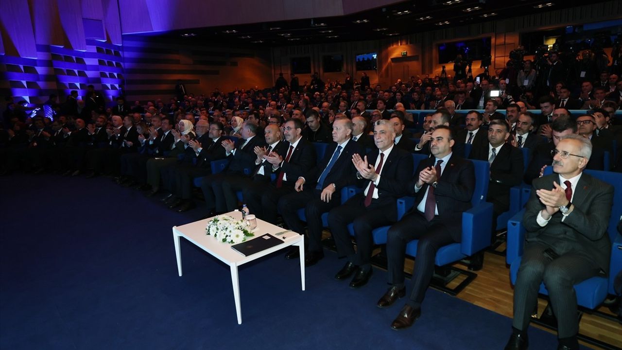 Cumhurbaşkanı Erdoğan, 2024 Yılı İhracat Rakamlarını Açıkladı