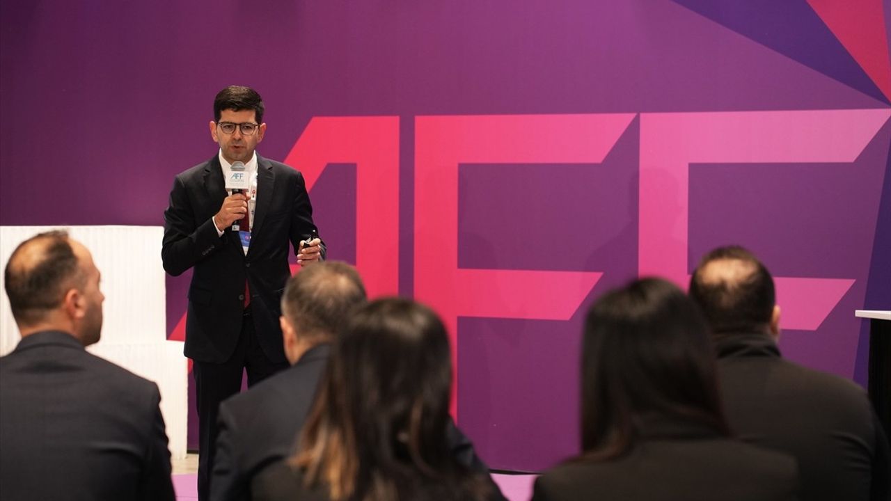 Cumhurbaşkanlığı Yatırım Ofisi Hong Kong'da Yatırım Diplomasisi Turlarını Sürdürüyor