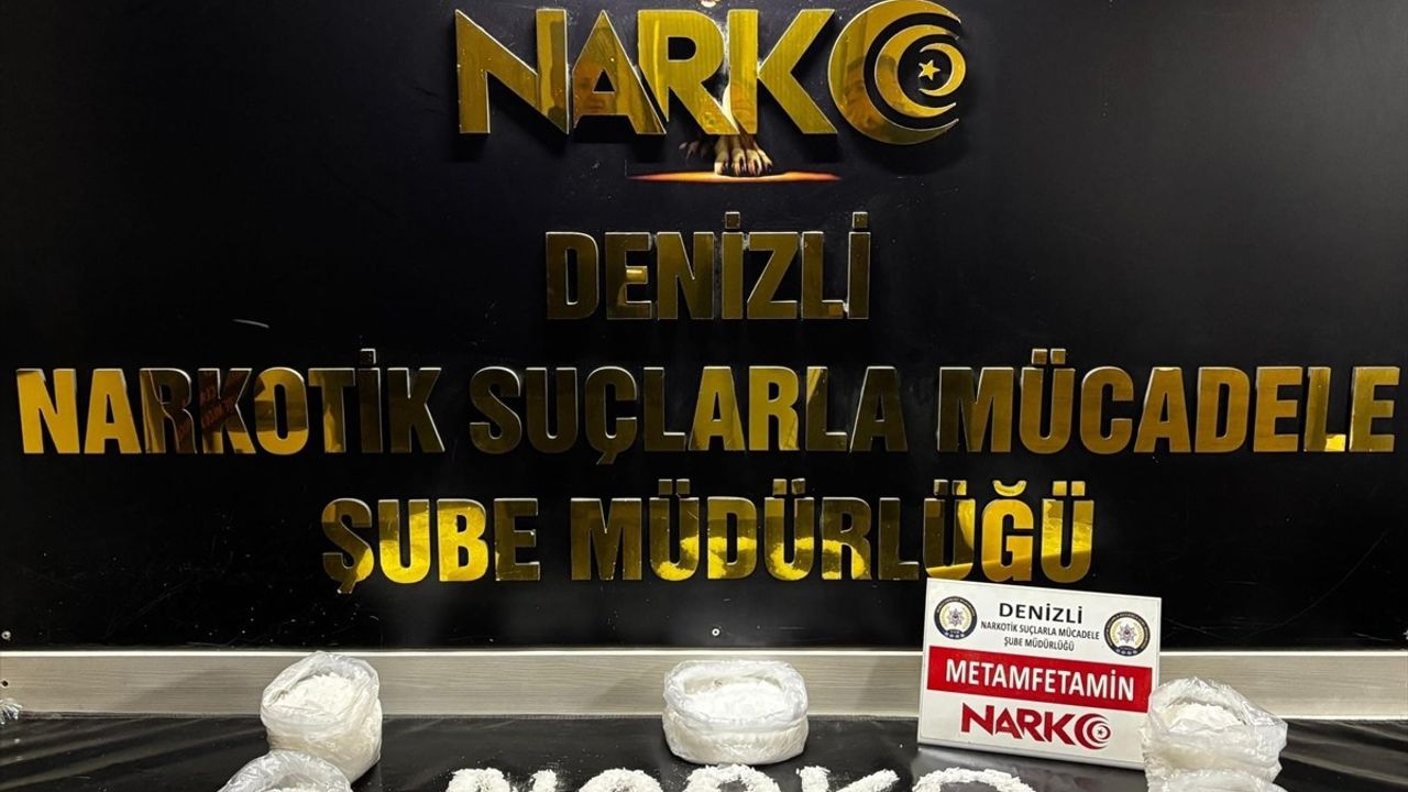 Denizli'de Uyuşturucu Ticareti Yapıldığı İddiasıyla 2 Şüpheli Tutuklandı