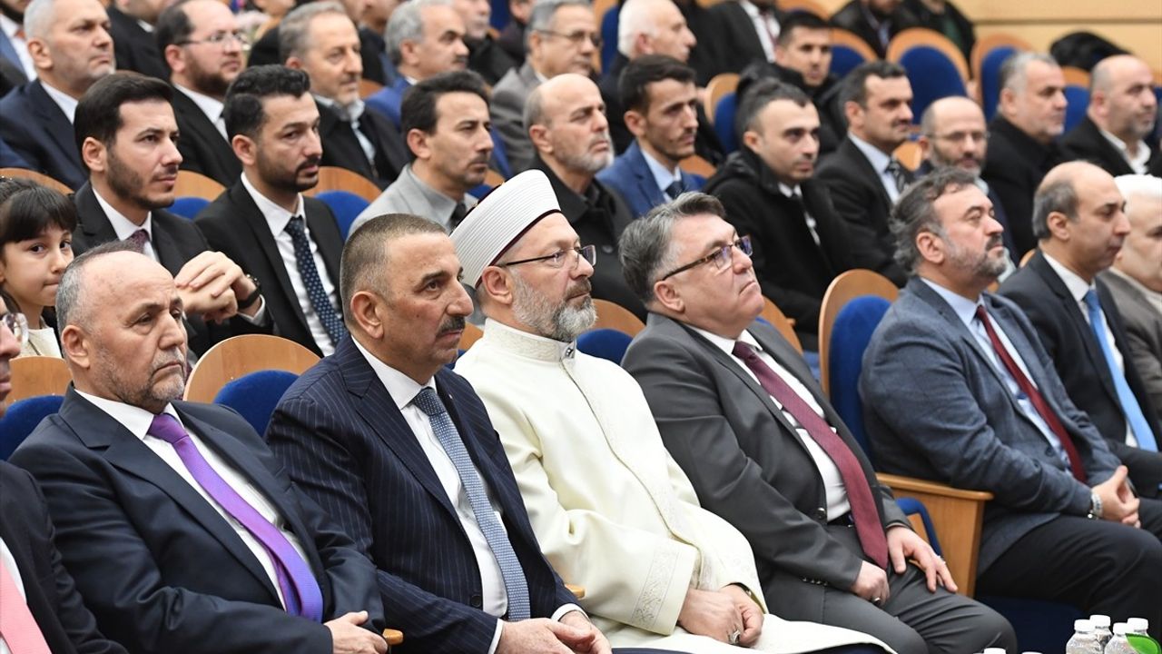 Diyanet İşleri Başkanı Ali Erbaş: 'Aile, Toplumun Bel Kemiğidir'