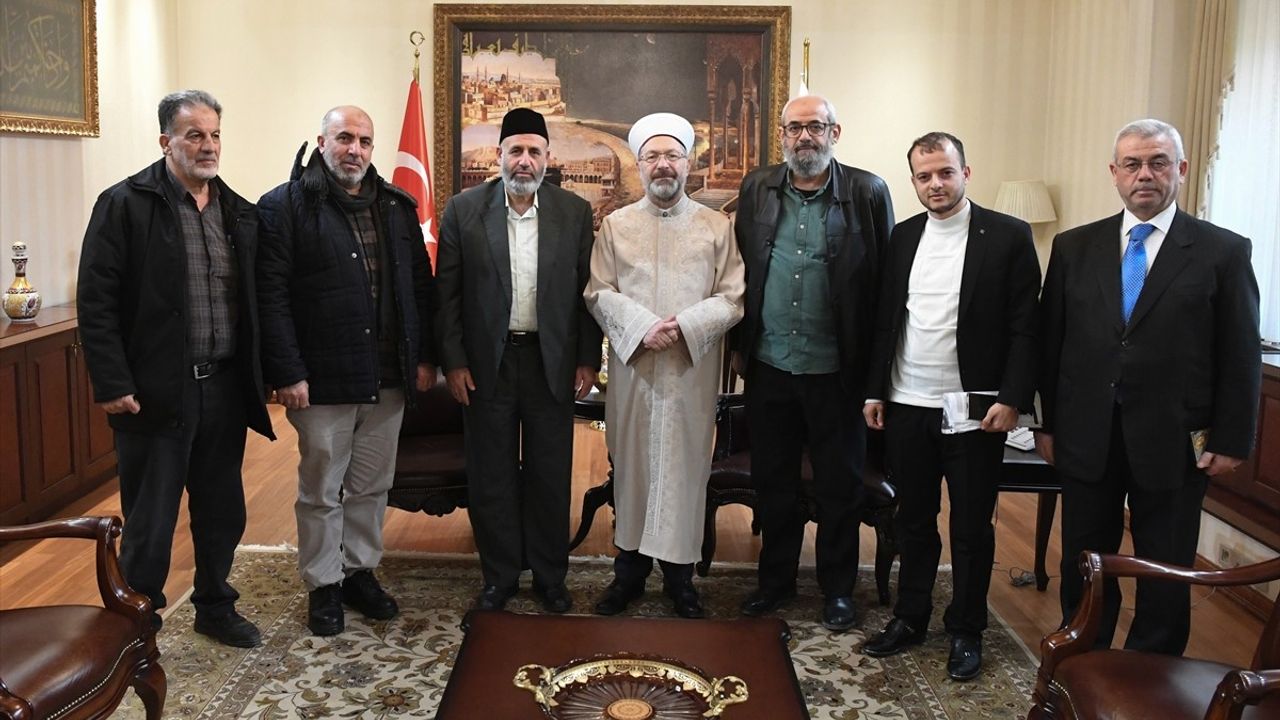 Diyanet İşleri Başkanı Ali Erbaş, Filistinli Alimler Birliği Başkanı Tekruri'yi Ağırladı