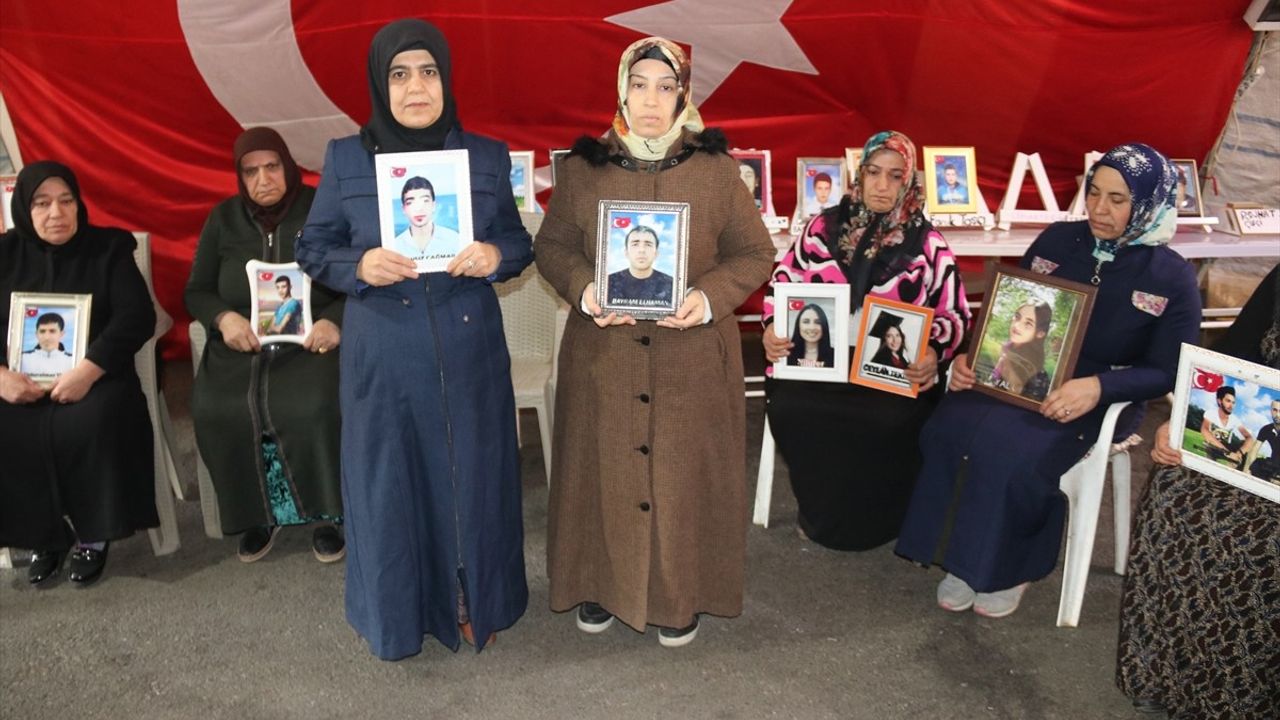 Diyarbakır Anneleri, Evlat Nöbetine Kararlılıkla Devam Ediyor