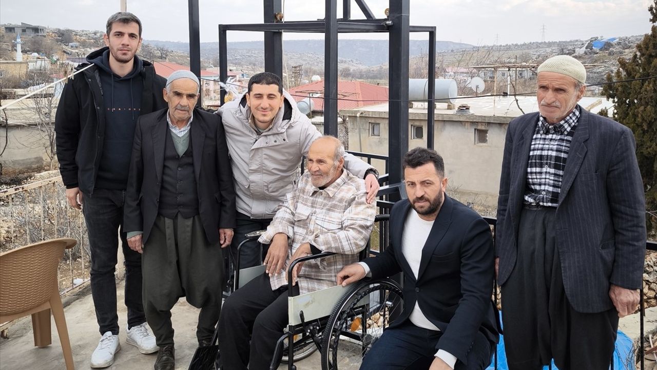 Diyarbakır'da Engelli Birey İçin Asansör Yapıldı