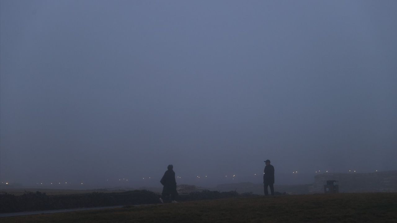 Edirne'de Sis Etkili Oldu: Görüş Mesafesi 50 Metreye Düştü