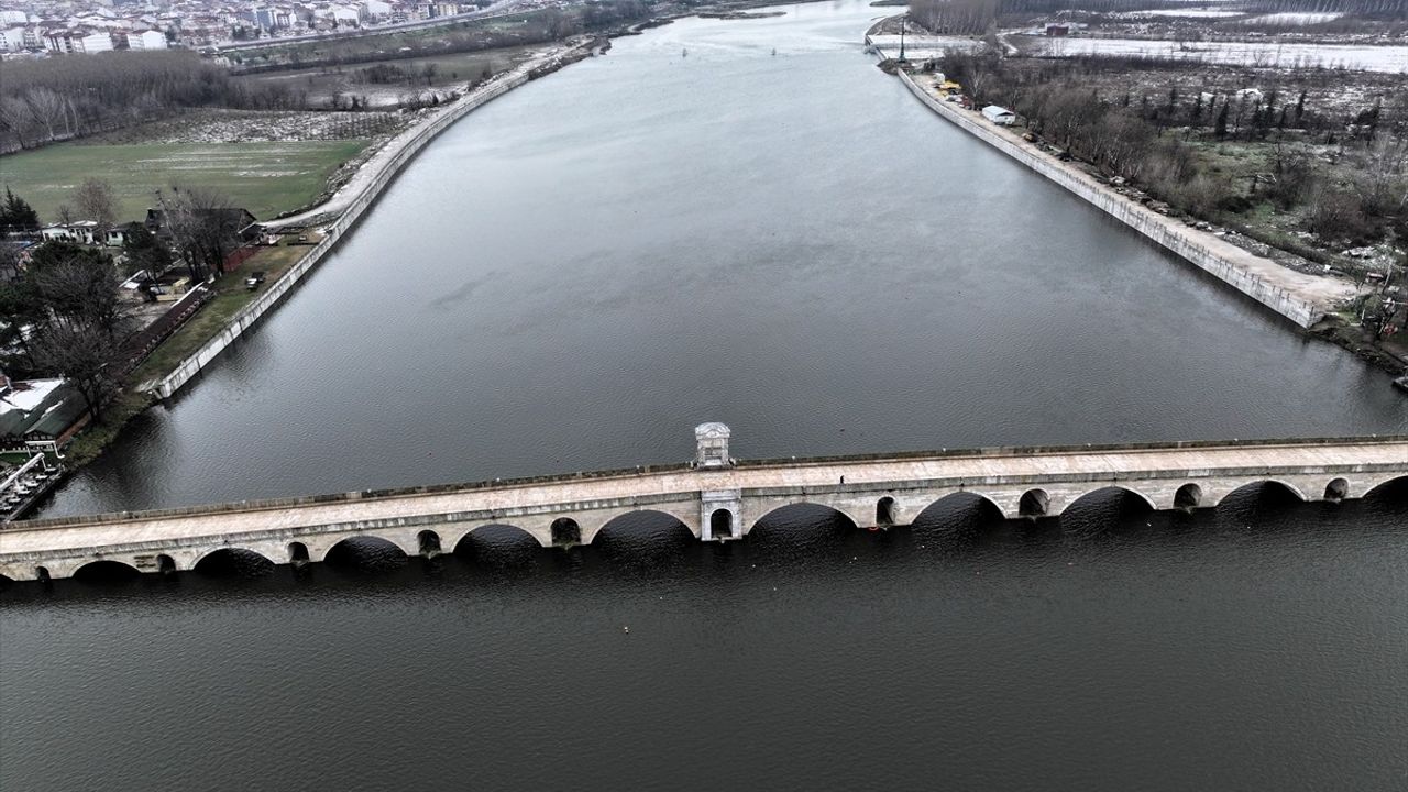 Edirne'de Tunca ve Meriç Nehirlerinin Debisi Artış Gösterdi