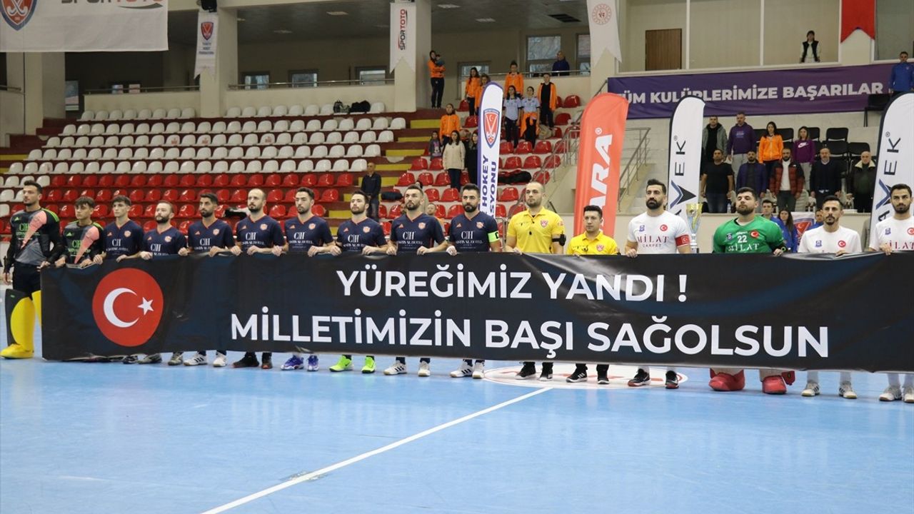 Erkekler Salon Hokey Süper Lig Süper Finali Amasya'da Başladı