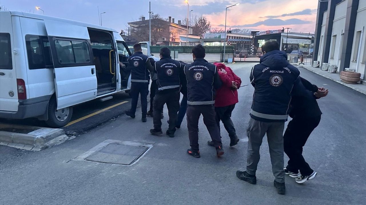 Erzincan'da Dört İnsan Kaçakçısı Tutuklandı