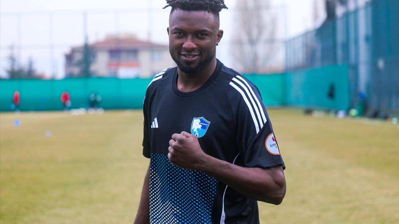 Erzurumspor FK, Malili Santrfor Sylla Cheickne ile Anlaştı
