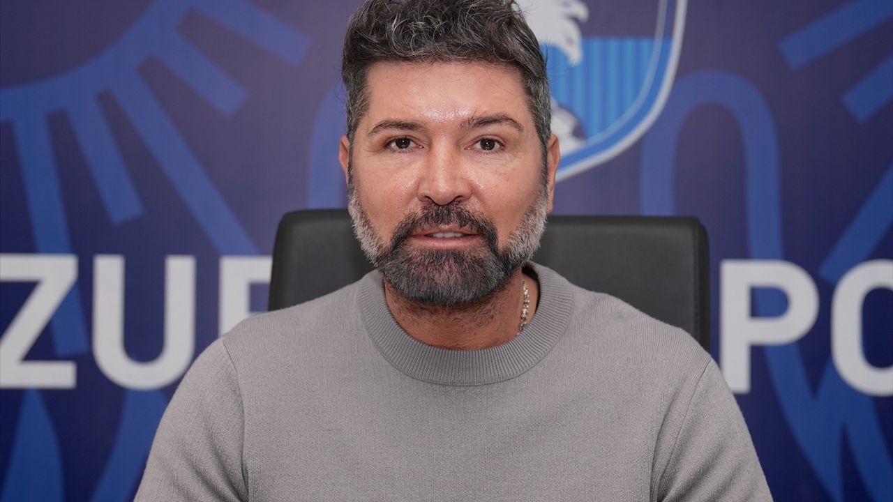 Erzurumspor Teknik Direktörü Hakan Kutlu'dan Ligi Değerlendirme ve Transfer Açıklamaları