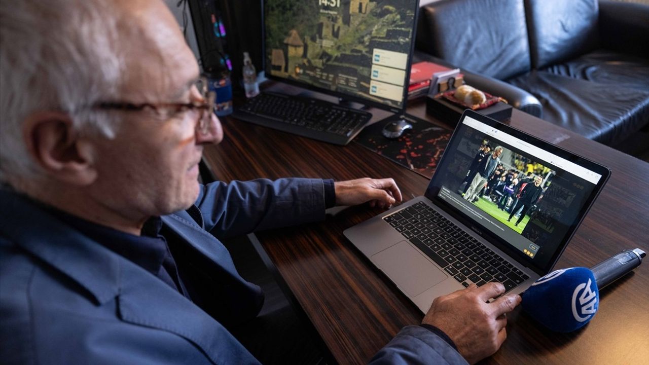 Eski Anadolu Ajansı Genel Müdürü Güler, Yılın Kareleri Oylamasına Katıldı