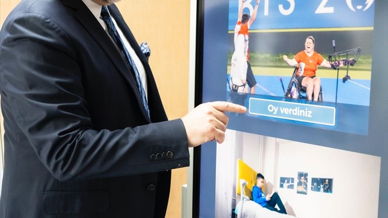 ETİD Başkanı Hakan Çevikoğlu, Anadolu Ajansı'nın 'Yılın Kareleri' Oylamasına Katıldı