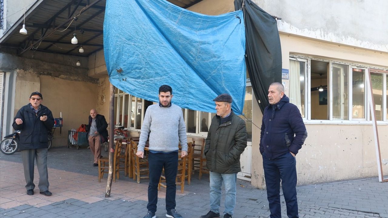 Ferdi Tayfur'un Vefatı, Adana'daki Sevenlerini Derinden Üzdü