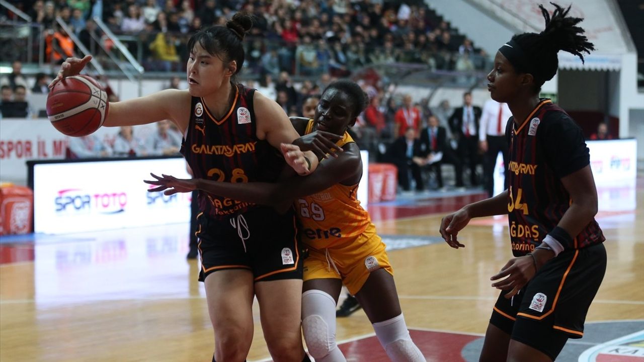 Galatasaray Çağdaş Faktoring, Melikgazi Kayseri Basketbol'u 92-91 Yenerek Öne Geçti