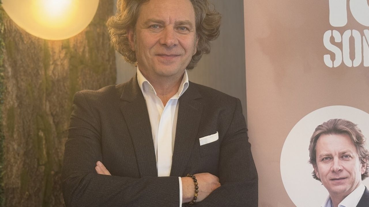 Hakan Sinangil, '1382 Son Mermi' ile Güneydoğu Anılarını Paylaşıyor