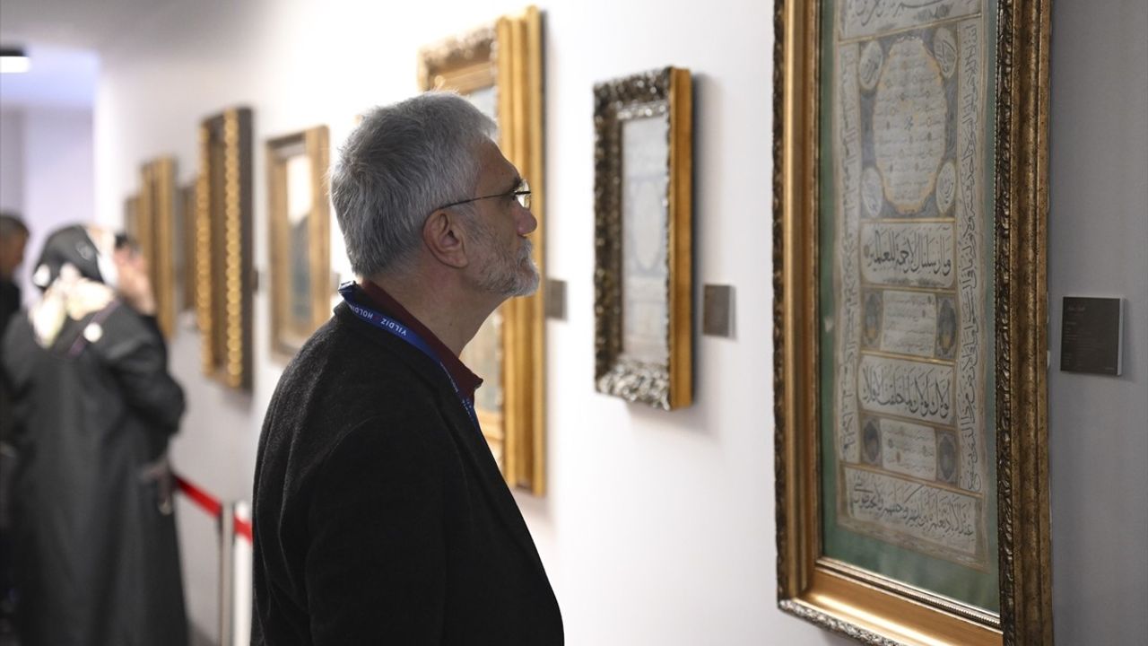 Hilye-i Şerifeler Sanatseverlerle Buluştu