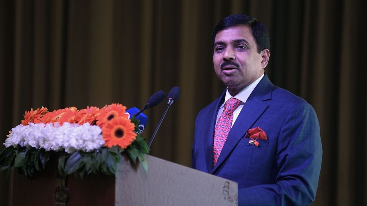 Hindistan'ın 76. Cumhuriyet Bayramı Ankara'da Coşkuyla Kutlandı