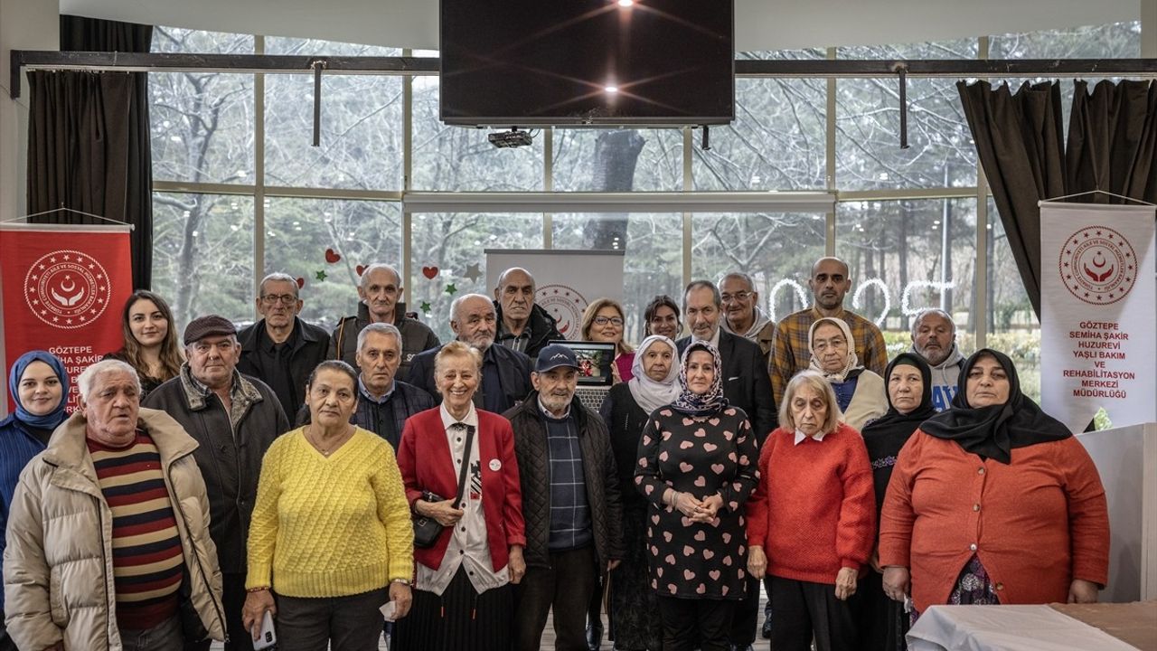 Huzurevi Sakinleri Anadolu Ajansı'nın 'Yılın Kareleri' Oylamasına Katıldı