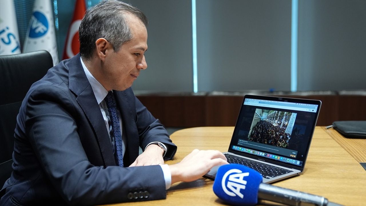 İFM Genel Müdürü Ahmet İhsan Erdem, Anadolu Ajansı'nın 'Yılın Kareleri' Oylamasına Katıldı