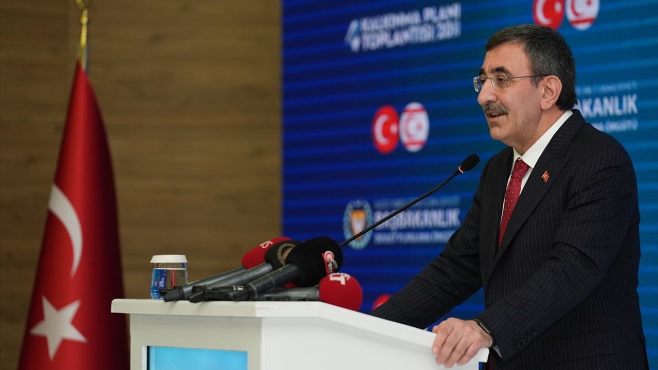 KKTC Ekonomisi için 2025-2029 Kalkınma Planı: Yıllık Yüzde 5 Büyüme Hedefi