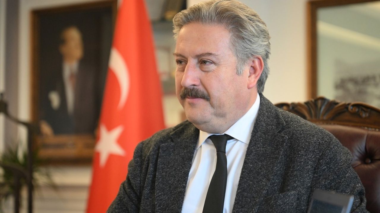 Melikgazi Belediye Başkanı Palancıoğlu, Anadolu Ajansı'nın 'Yılın Kareleri' Oylamasına Katıldı