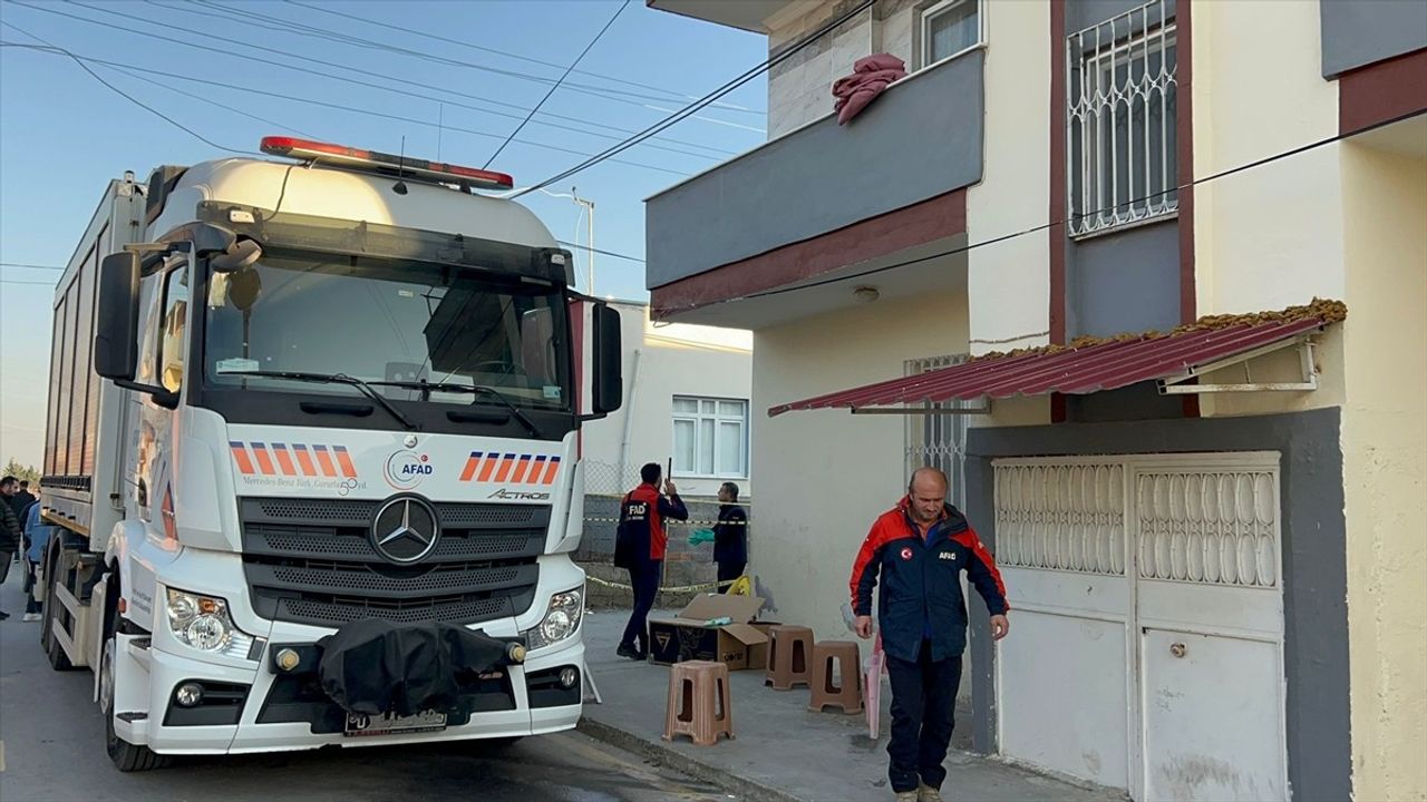 Mersin'de Zehirlenme Şüphesi: İki Çocuk Hayatını Kaybetti, Dört Çocuk Tedavi Altında