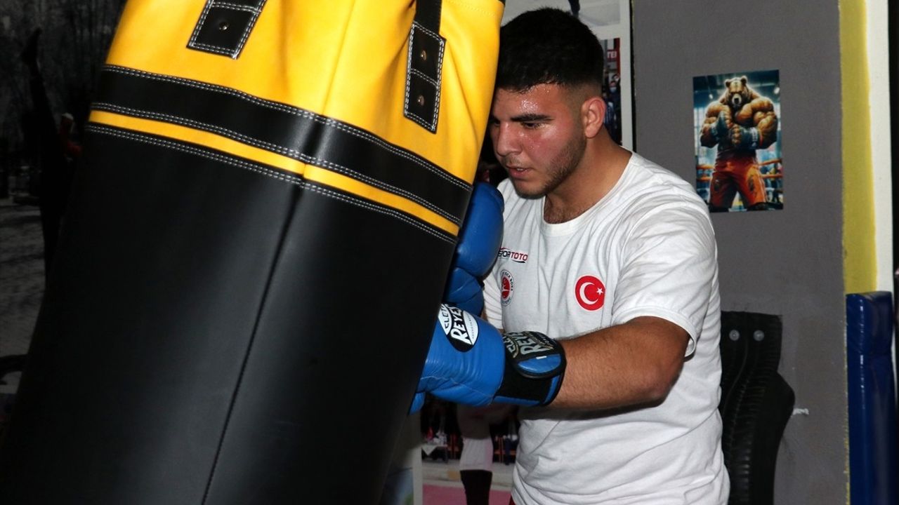 Milli Kick Boksçu Şevket Arslan, Altın Madalya Hedefliyor