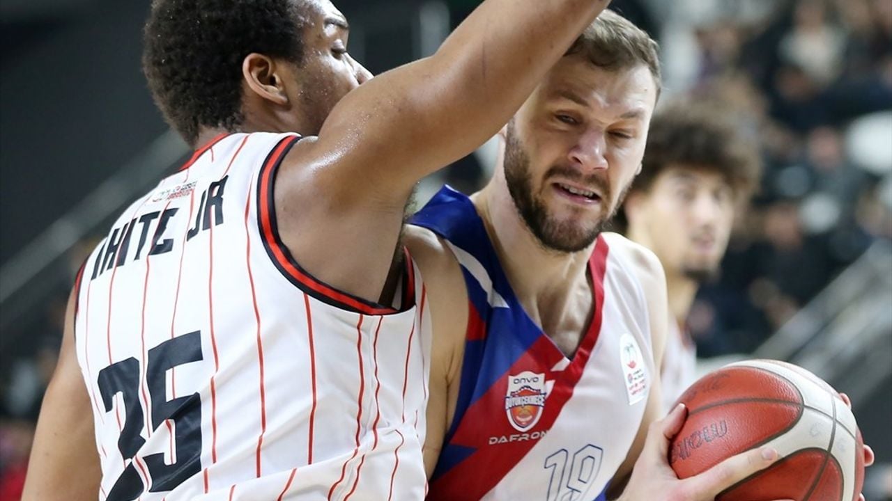 Onvo Büyükçekmece Basketbol, Manisa Basket'i 98-87 Mağlup Etti