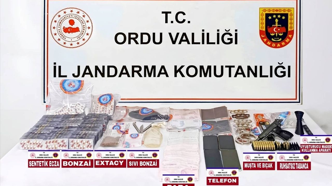 Ordu'da Uyuşturucu Operasyonunda 5 Şüpheli Tutuklandı