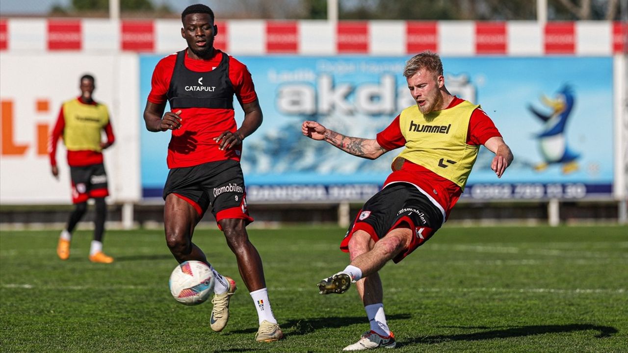 Reeder Samsunspor, Başakşehir Maçına Hazırlıklarını Sürdürüyor