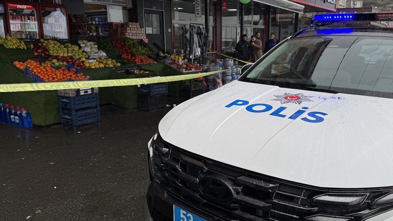 Rize'de Market Çalışanını Yaralayan Kadın Gözaltına Alındı