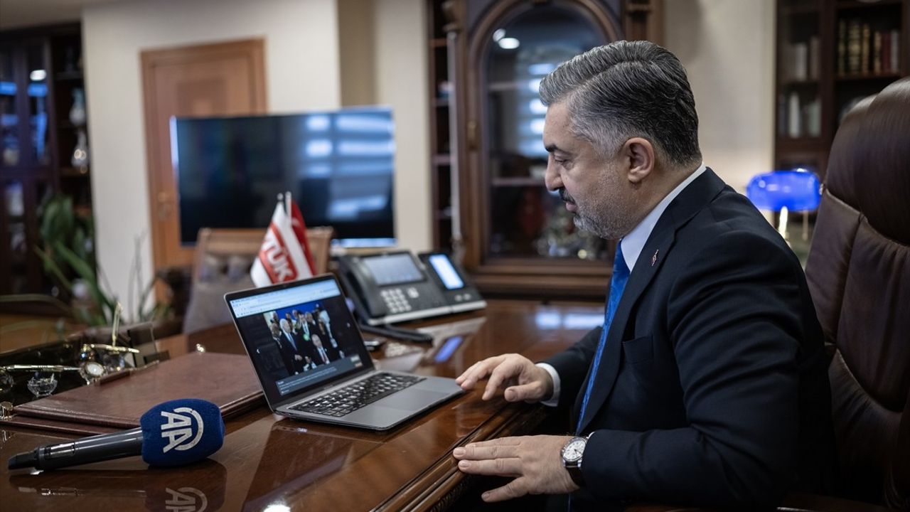 RTÜK Başkanı Ebubekir Şahin, AA'nın 'Yılın Kareleri' Oylamasına Katıldı